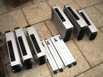 Sluiting laadbak VW Transporter Pick Up  7J0 829 454 / 453 beschikbaar voor biedingen