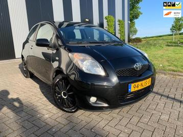 Toyota Yaris 1.3 VVTi Aspiration Airco-ElekPakket-2 Sleutels beschikbaar voor biedingen
