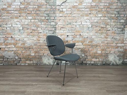 Gispen Kembo 302 Easy Chair grijs bij TheReSales, Huis en Inrichting, Fauteuils, Zo goed als nieuw, Metaal, Stof, 50 tot 75 cm