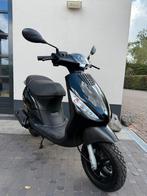 ⭐️Piaggio zip 2t 50cc 2017 5014 kilometer nieuwstaat⭐️, Ophalen, Maximaal 45 km/u, Zip, Zo goed als nieuw