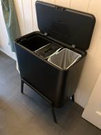 Kwantum prullenbak - slotje kapot, Ophalen, Kunststof, Gebruikt, 50 tot 75 cm