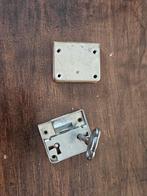 Metalen Beslag - Diverse Onderdelen, Doe-het-zelf en Verbouw, Hang- en Sluitwerk, Ophalen of Verzenden, Gebruikt, IJzer, Slot