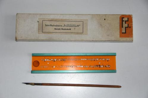Schriftschablone Standardgraph sjabloon letters tekenen, Antiek en Kunst, Antiek | Kantoor en Zakelijk, Ophalen of Verzenden