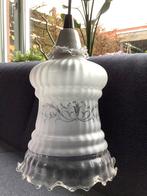 Vintage hanglamp mat glas stenen fitting sierlijke bloemen, Ophalen of Verzenden