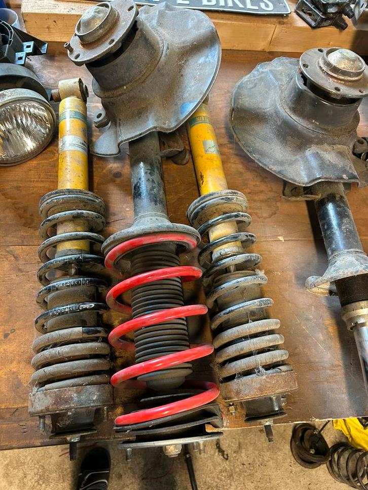 Bilstien b12 set bmw e34, Auto-onderdelen, Ophanging en Onderstel, BMW, Ophalen