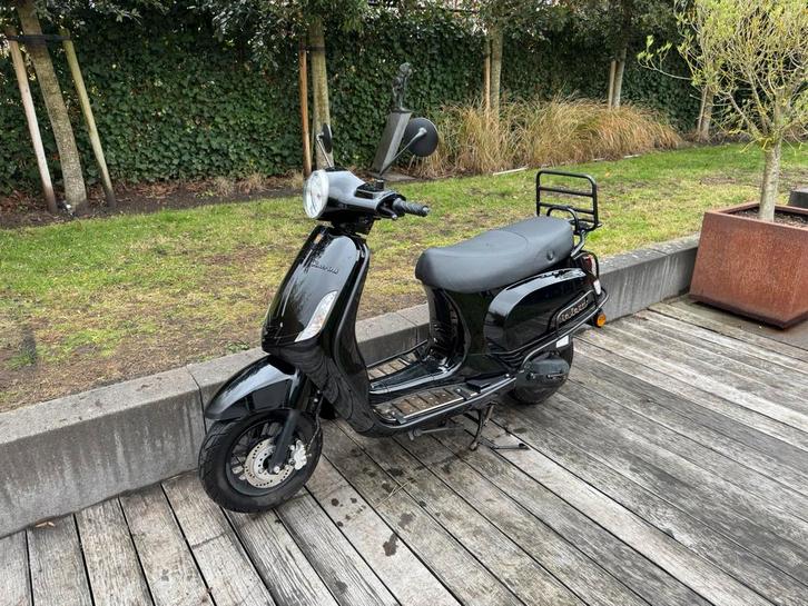 La Souris scooter 2021 Geel kenteken, Fietsen en Brommers, Snorfietsen en Snorscooters, Benzine, Ophalen