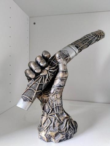 Fantasy knive spider beschikbaar voor biedingen