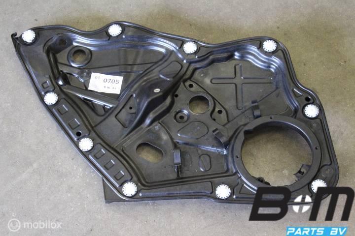 Deurpaneel links achter Passat CC 3C8839755D, Auto-onderdelen, Ruiten en Toebehoren, Gebruikt