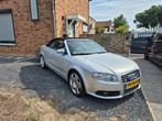 Audi A4 2.4 V6 125KW Cabrio 2002 Grijs (Facelift), Auto's, Zwart, 4 stoelen, A4, Particulier