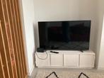 Grenen TV kast met 4 deuren - 140cm breed, Huis en Inrichting, Ophalen, Gebruikt, 100 tot 150 cm, Minder dan 100 cm