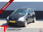 Toyota Yaris 1.0-16V VVT-i Terra *Meeneemprijs*Radio-CD spel, Auto's, Oldtimers, Voorwielaandrijving, Stof, Metallic lak, Origineel Nederlands