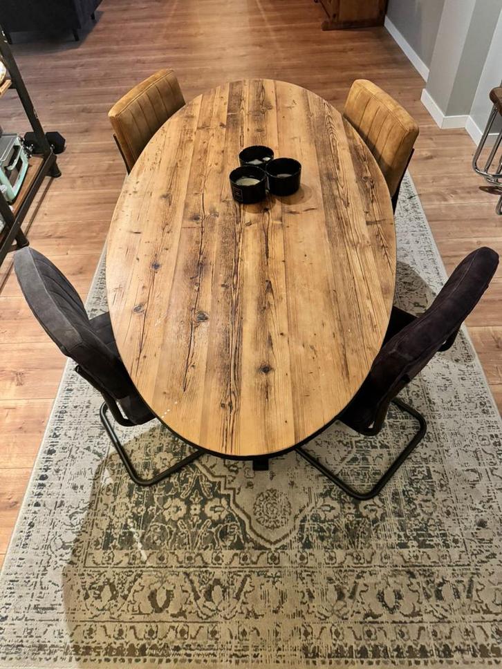 Ovale Oldwood Tafel + 4 Stoelen, Huis en Inrichting, Tafels | Eettafels, Gebruikt, 100 tot 150 cm, 150 tot 200 cm, Vier personen