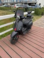 Vespa sprint 4t 3V E5 80cc, Fietsen en Brommers, Scooters | Vespa, Gebruikt, Vespa S, Ophalen of Verzenden, 80 cc