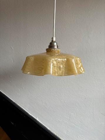 Vintage Frans sierlijk geel clichy glazen hanglamp lampenkap beschikbaar voor biedingen