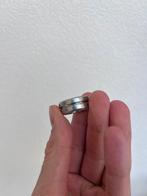 Ring stainless steel, IJzer of Staal, Ophalen of Verzenden, Zo goed als nieuw, Dame