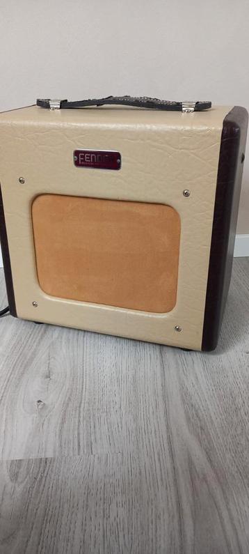 FENDER Champion 600 beschikbaar voor biedingen