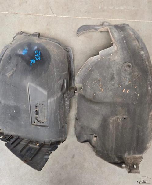 Binnenscherm Wielkuip Modderkuip voorzijde rechts BMW 3 seri, Auto-onderdelen, Carrosserie en Plaatwerk, Bumper, Gebruikt, Ophalen of Verzenden