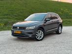 Volkswagen Tiguan Highline 1.4 TSI 4Motion N.A.P DSG 2018, Auto's, Automaat, 4 cilinders, 2000 kg, Vierwielaandrijving