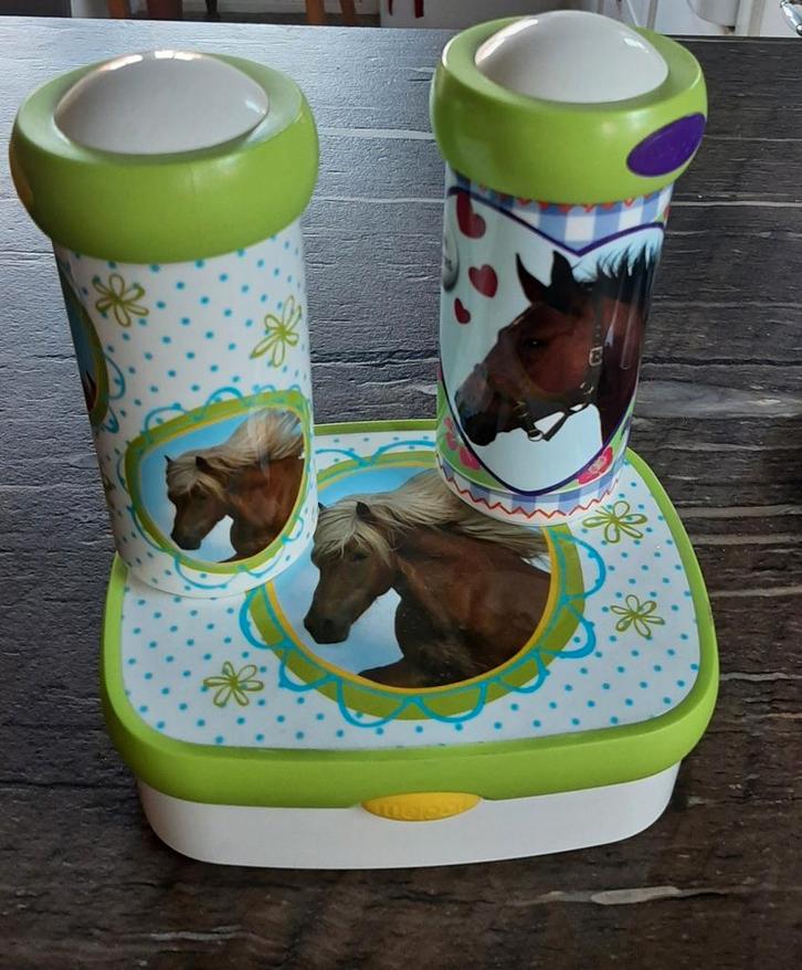 Nieuwe paarden broodtrommels of beker dagboek enz nieuw, Diversen, Schoolbenodigdheden, Nieuw, Ophalen of Verzenden