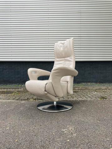 Nette leren topform relax fauteuil / relax stoel op accu L beschikbaar voor biedingen
