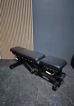 Technogym Adjustable Bench Pure strenght, Ophalen of Verzenden, Zo goed als nieuw, Benen, Fitnessbank