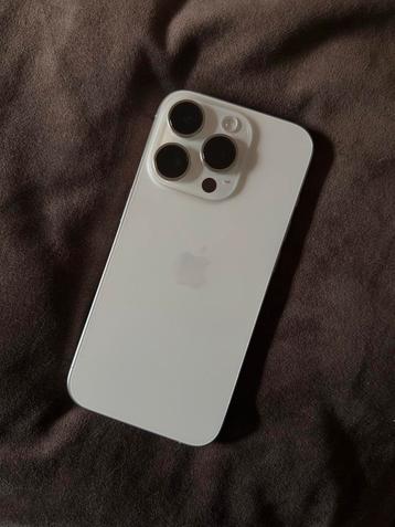 iPhone 15 Pro 256GB Wit - Krasvrij! beschikbaar voor biedingen
