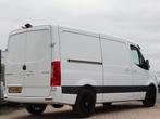 Mercedes-Benz Sprinter 317 CDI 2.0 L2H1 Cruise Control, Navi, Auto's, Voorwielaandrijving, Gebruikt, Zwart, 4 cilinders