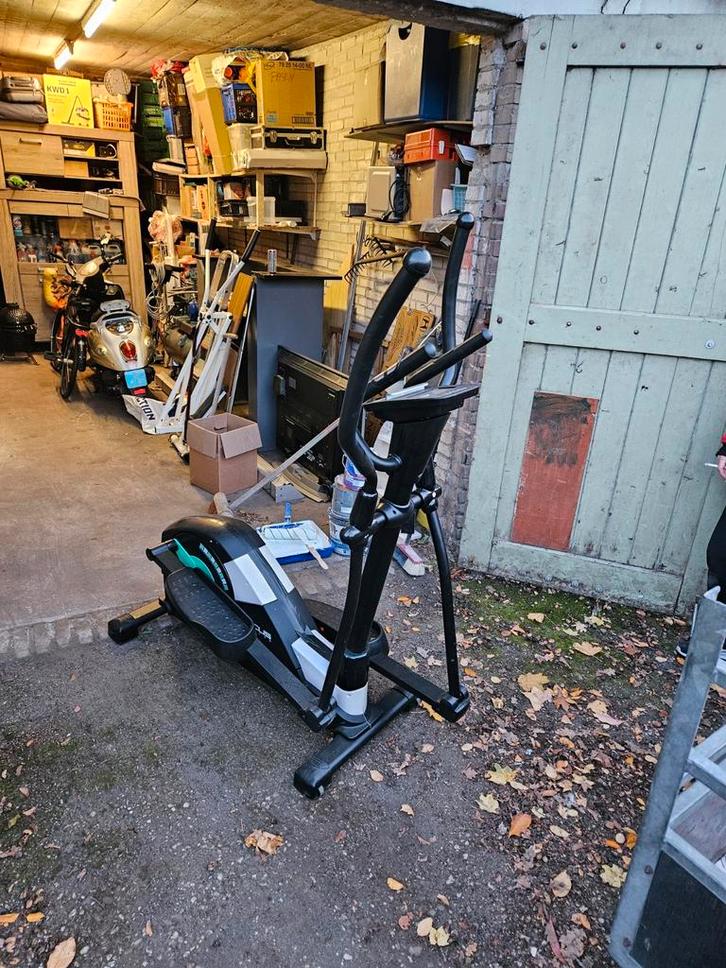 Hometrainer - Crosstrainer Focus Fox 3, Sport en Fitness, Fitnessapparatuur, Gebruikt, Crosstrainer, Armen, Benen, Buik, Rug, Metaal
