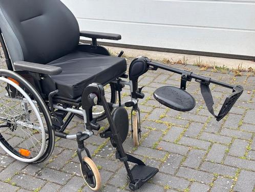 Luxe Breezy rolstoel met dikke rug en zitkussen, Diversen, Rolstoelen, Gebruikt, Handbewogen rolstoel, Inklapbaar, Ophalen of Verzenden