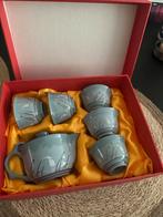Chinees theeservies met kraanvogel motief nieuw!, Antiek en Kunst, Antiek | Servies compleet, Ophalen of Verzenden