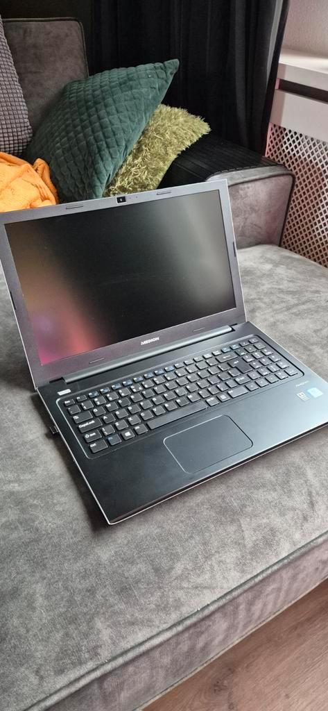 Medion laptop, Computers en Software, Windows Laptops, Gebruikt, 15 inch, HDD, 2 tot 3 Ghz, 8 GB, Qwerty, Met videokaart, Ophalen of Verzenden