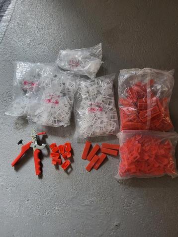 ⭐️⭐️ Tegelnivelleringssysteem complete set ⭐️⭐️ beschikbaar voor biedingen