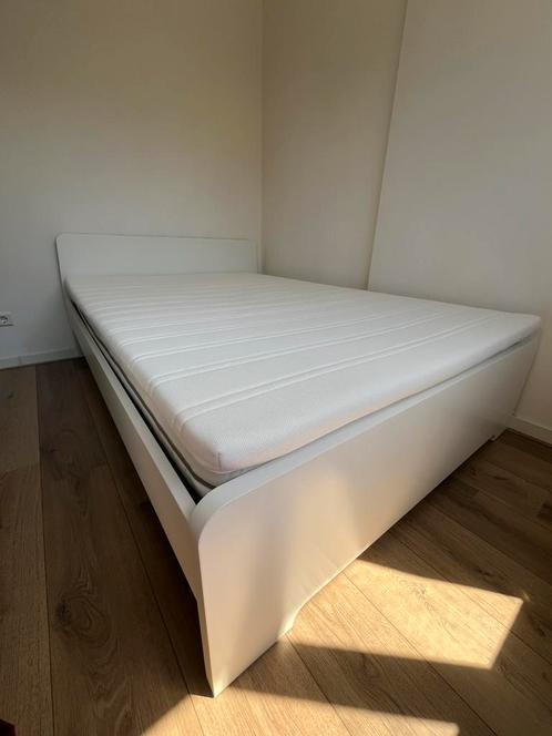 IKEA Askvoll bed 140x200, Huis en Inrichting, Slaapkamer | Bedden, Gebruikt, Tweepersoons, 140 cm, 200 cm, Hout, Wit, Ophalen