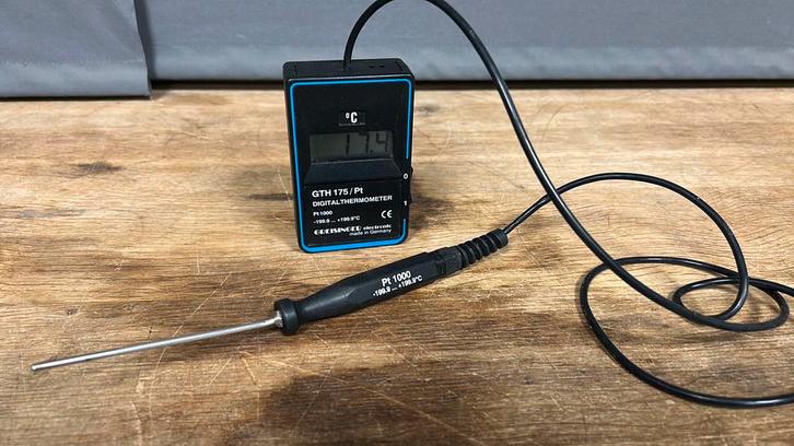 Digitale thermometer. -199 tot +199 graden., Hobby en Vrije tijd, Elektronica-componenten, Zo goed als nieuw, Ophalen of Verzenden