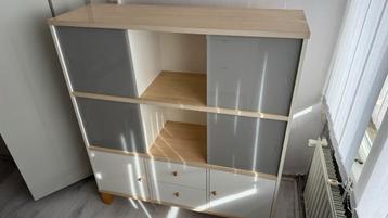 Mooie IKEA Pori Kast met glazen schuifdeuren en lades beschikbaar voor biedingen