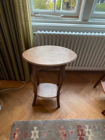 Vintage Plantentafel / Bijzettafel beschikbaar voor biedingen