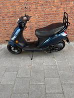 25 km scooter 2021 ! 400,00, Fietsen en Brommers, Ophalen, Tweetakt, Zo goed als nieuw