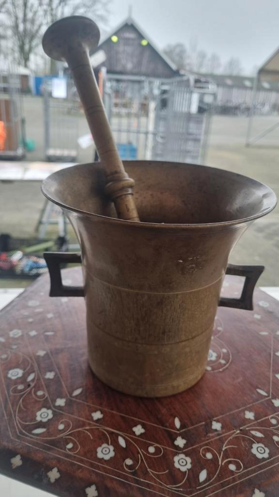 Grote koperen vijzel met stamper, Antiek en Kunst, Antiek | Koper en Brons, Ophalen of Verzenden