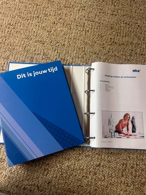NHA thuisstudie ‘Kleding maken en ontwerpen’, Hobby en Vrije tijd, Cursusmateriaal, Nieuw, Ophalen