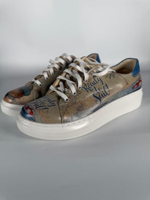 DOGO “Ready to Sail” platform sneakers – size 39, Kleding | Dames, Schoenen, Zo goed als nieuw, Sneakers of Gympen, Beige, Ophalen of Verzenden