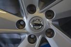 Nieuwe Originele “17" Winterset Nissan Juke (800), Ophalen, 215 mm, Banden en Velgen, Nieuw