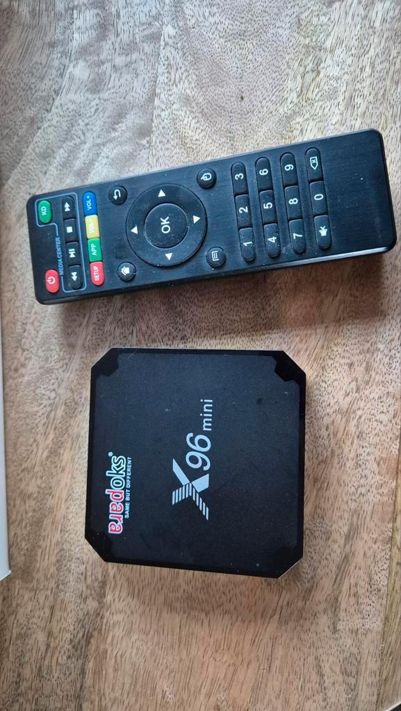 IPTV Boxen: X96 Mini & MAG524w3, Audio, Tv en Foto, Mediaspelers, Gebruikt, Minder dan 500 GB, HDMI, USB 2.0, Optische audio, Ophalen of Verzenden