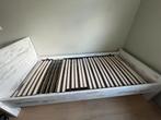 1 persoonsbed met lattenbodem en matras, Huis en Inrichting, Slaapkamer | Bedden, Ophalen, Overige materialen, 90 cm, Eenpersoons
