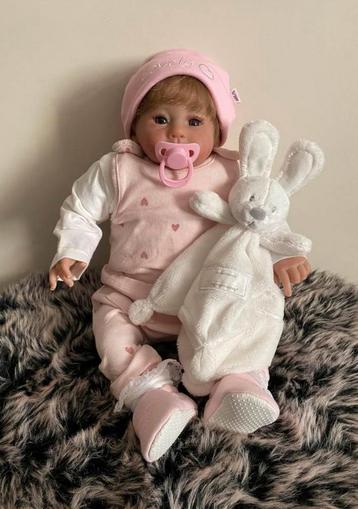 Mooi reborn meisje ❤️ 50 cm beschikbaar voor biedingen