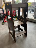 MineraKids Montessori Leertoren Naturel/Zwart, Kinderen en Baby's, Kinderstoelen, Ophalen of Verzenden, Gebruikt, Meegroeistoel
