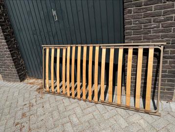 Lattenbodem bedbodem 90x200cm “stevig” beschikbaar voor biedingen