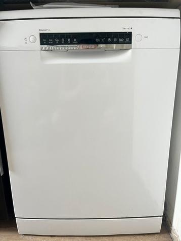 Bosch SMS4EKW02E Serie 4 Vaatwasser – Stil, slim en zuinig beschikbaar voor biedingen