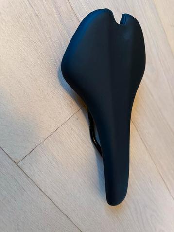 Fietszadel Tacx Neo Bike (Selle Royal) beschikbaar voor biedingen