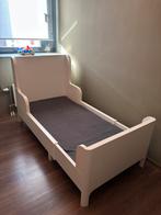 Kinderbed - bureau met stoel en kast, Ophalen, 85 tot 100 cm, Zo goed als nieuw, Matras