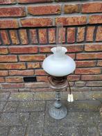 Prachtige antieke olielamp, Ophalen